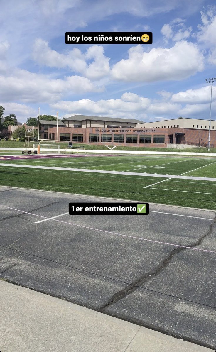 Primer entrenamiento ayer. Por fin están los papeles listos. #futbolFutbolyMasFutbol #hoyLosNiñosSonrien #missouriValleyCollege