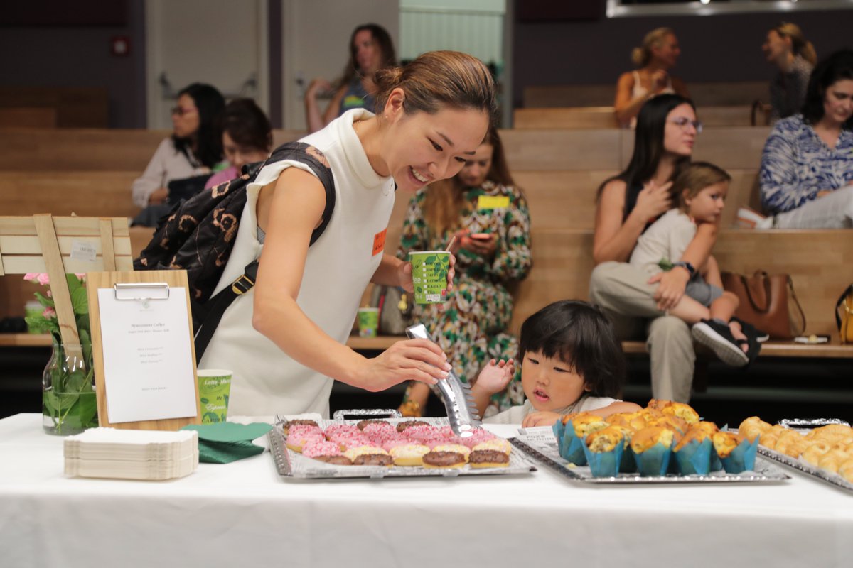 AIS Vienna tweet media