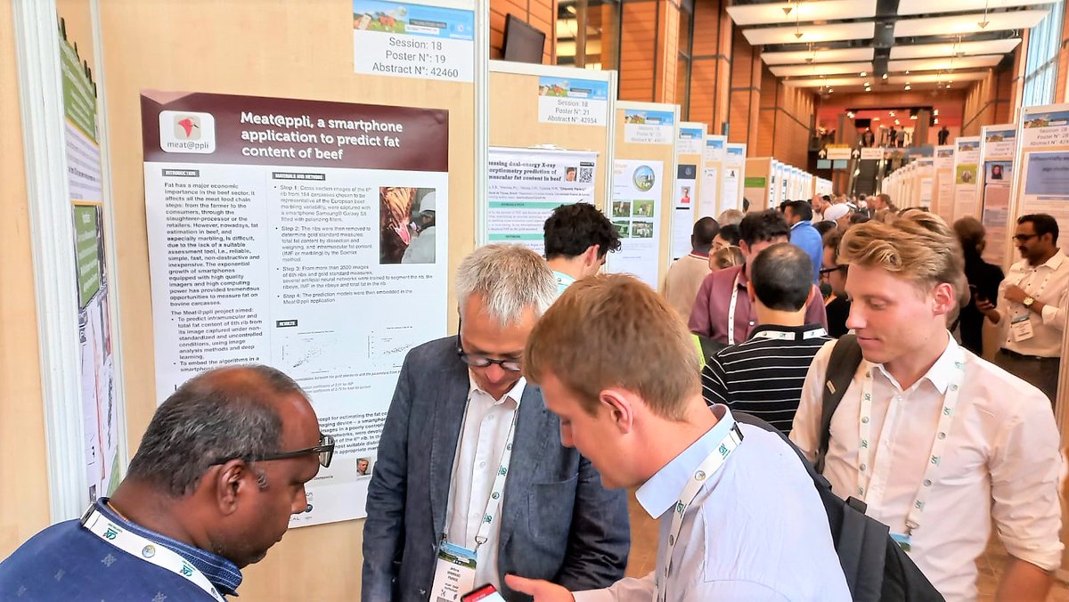 InstitutElevage's tweet photo. @3douest @Qual_Lait_Idele @EAAPofficial @eaap2023Lyon 🔴 #EAAP2023 | Posters
Présentation de Meat@ppli
✅ Application pour mesurer le gras dans la #viande à partir d'1 photo 📸 de la coupe primaire d’1 #carcasse 🐂
Avec nos collègues @JNormand_Idele et Aubert Nicolazo De Barmon
#IdeleEAAP2023 #SQCV_Idele https://t.co/sl6QTzPQEy