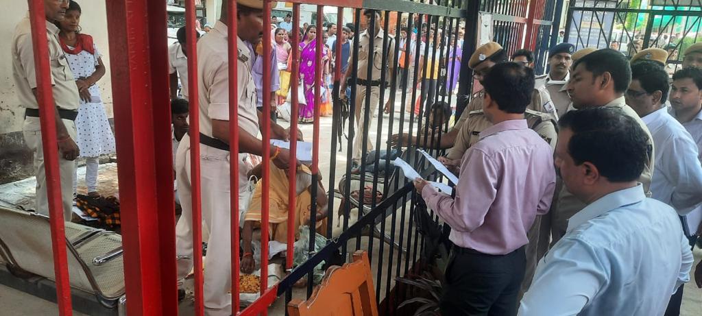 SARAN POLICE tweet media