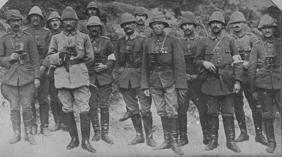 Gazi Mustafa Kemal Atatürk ve silah arkadaşları 🇹🇷