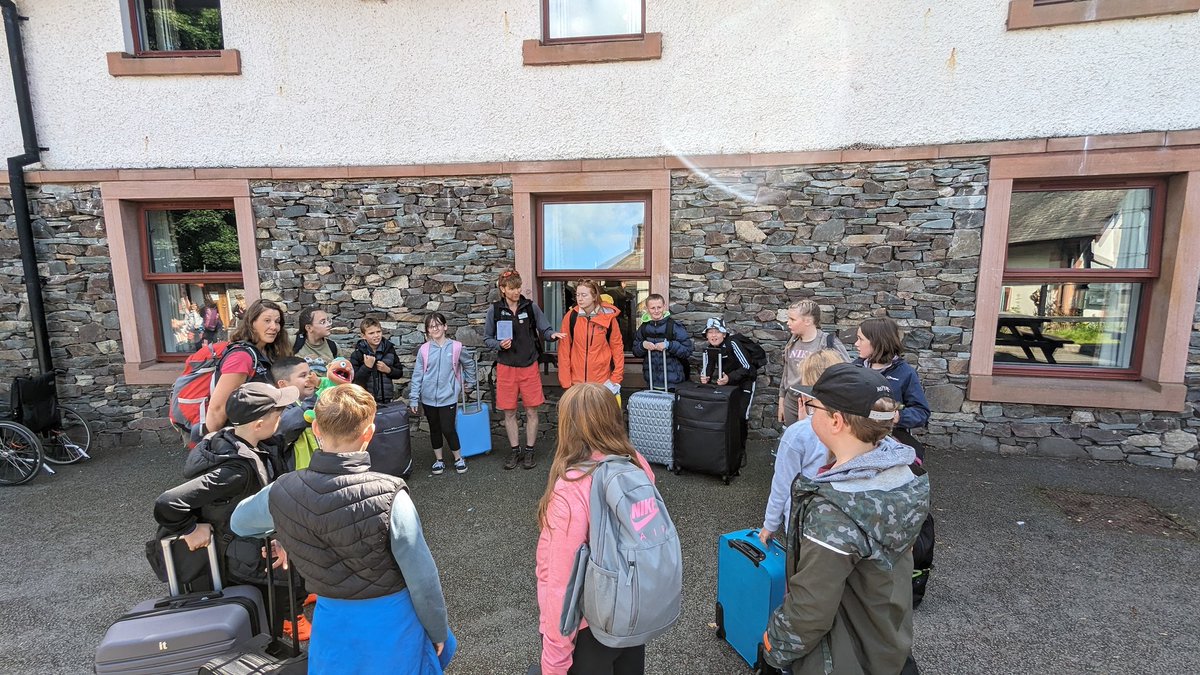 xpgateshead's tweet photo. We've arrived safely at Howtown, after a very short sheep-based hold up 🐑. We've had our first community meeting and are now being briefed about the afternoon ahead, which will likely involve a dip in the water 💦💪. #XPGOutwardBoundG30 https://t.co/8ebodfqp4d