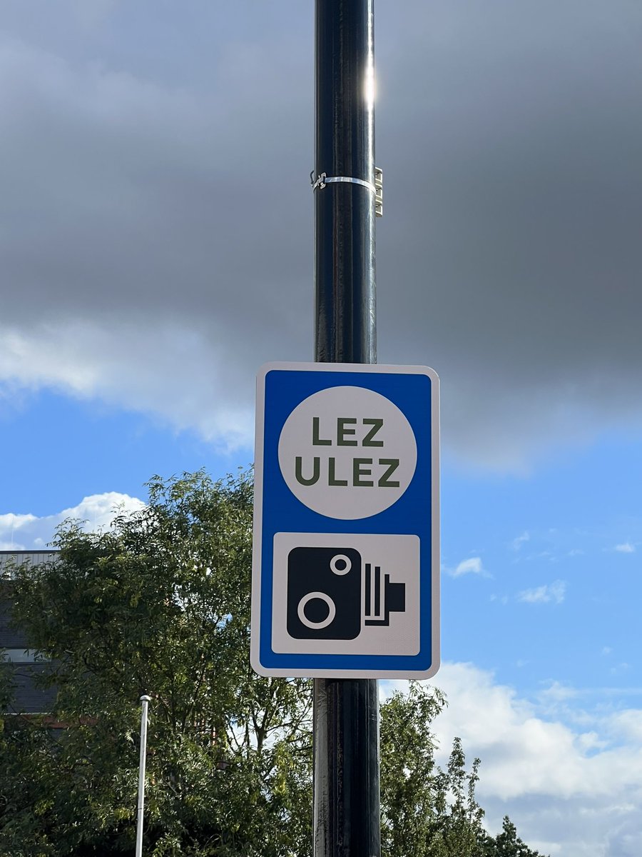 The name is Lez.
U Lez.
#ulez #JamesBondThemeMusic