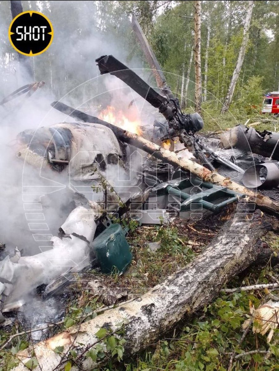 black61447's tweet photo. An Mi-8 crashed in #Russia killing the crew. https://t.co/TbrKv7fEEM