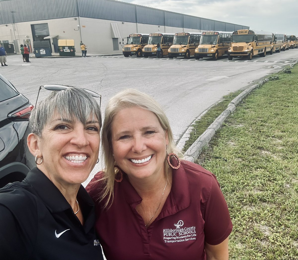 Sue Burkett Baricko (@sue_burkett) on Twitter photo Laura Hill and her <a href="/hcpsschoolbus/">HCPS Transportation</a> team is ready to go should we need them to help evacuate anyone in our community! Thank for ALL our bus drivers do!!! 🚌
#HillsboroughStrong Laura Hill and her <a href="/hcpsschoolbus/">HCPS Transportation</a> team is ready to go should we need them to help evacuate anyone in our community! Thank for ALL our bus drivers do!!! 🚌
#HillsboroughStrong