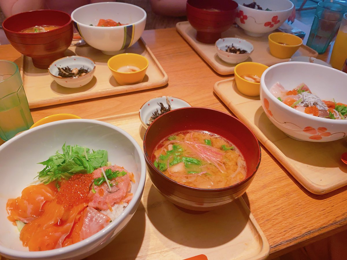 ykn84rk's tweet photo. 更新もひさびさだけど、あんりうさきちりんまるとご飯🫶久々のまいぺ安定にだいすき💕みんなでまたコスプレなにかしようね〜☺️ https://t.co/7lAaCV0Wiz
