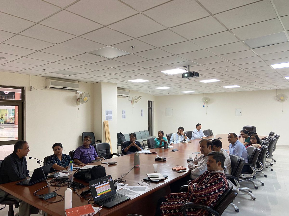 Water4People_IN's tweet photo. The "National WASH Sector Reflection" workshop was organized today in New Delhi.
A workshop aimed to foster collaboration with sector partners and the government, facilitating a dialogue on water, sanitation, and hygiene.
#disseminationworkshop #wash #washsector #sdg6 #India https://t.co/1mPOWZhNU1