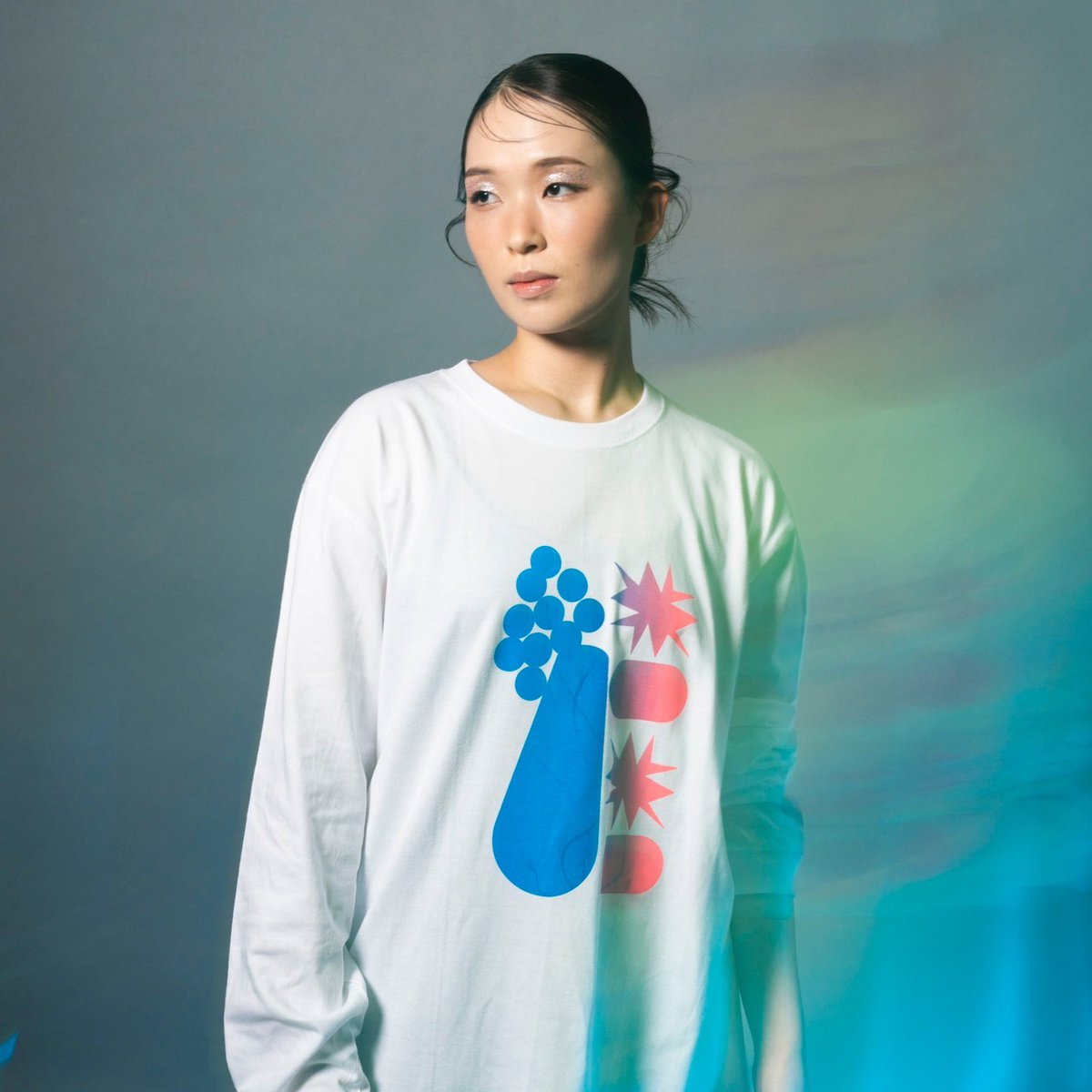 UESATSU
Imaginary Flowers-117
シルクスクリーン ロンT(7枚限定)
シルクスクリーン バッグ(10枚限定)
手刷りのため色付きに個体差があります。
お好みのものを探してください〰️
#藝祭 #藝祭アトマ #藝祭2023