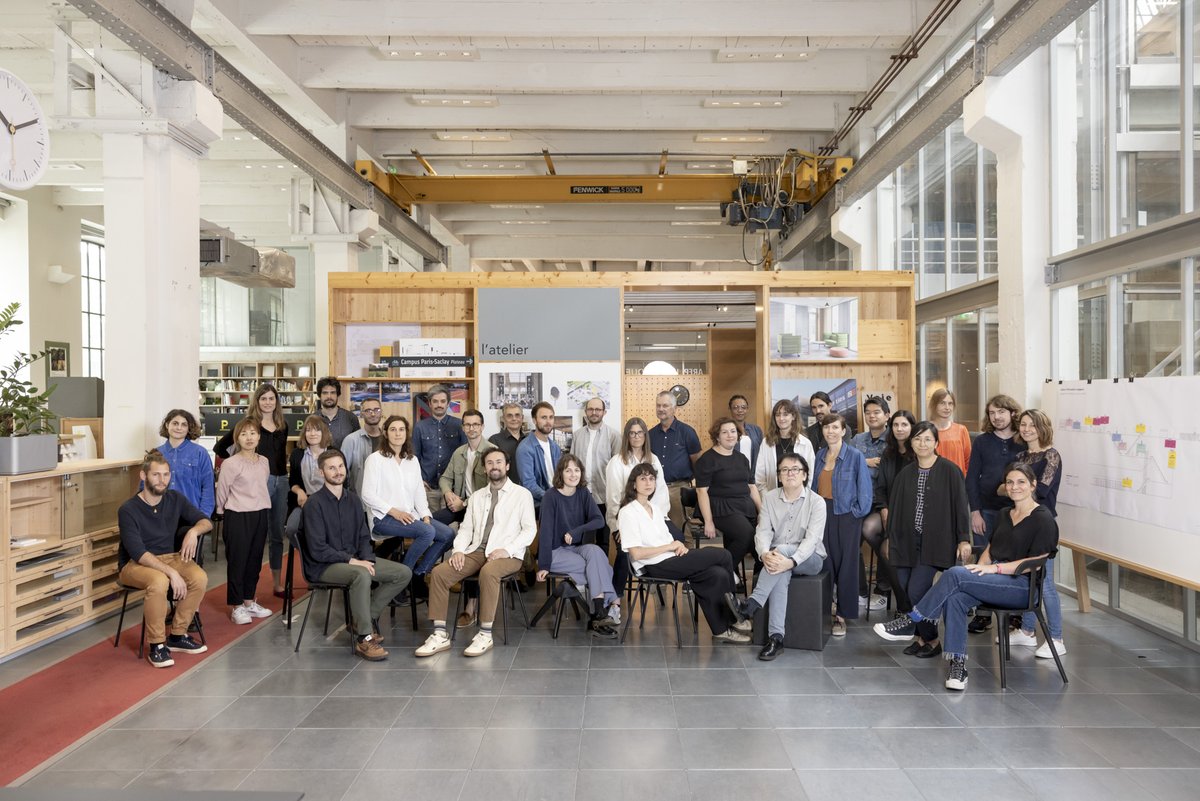 DesignMuseum's tweet image. We&apos;re happy to announce the shortlist for a new Timepiece for the Railway Competition with @networkrail 🕰️

More than 100 entries were received, and five entries have been selected to proceed to the design phase:

AREP, Paris
Matter, Bath
@Seymourpowell, London
Two entries from…