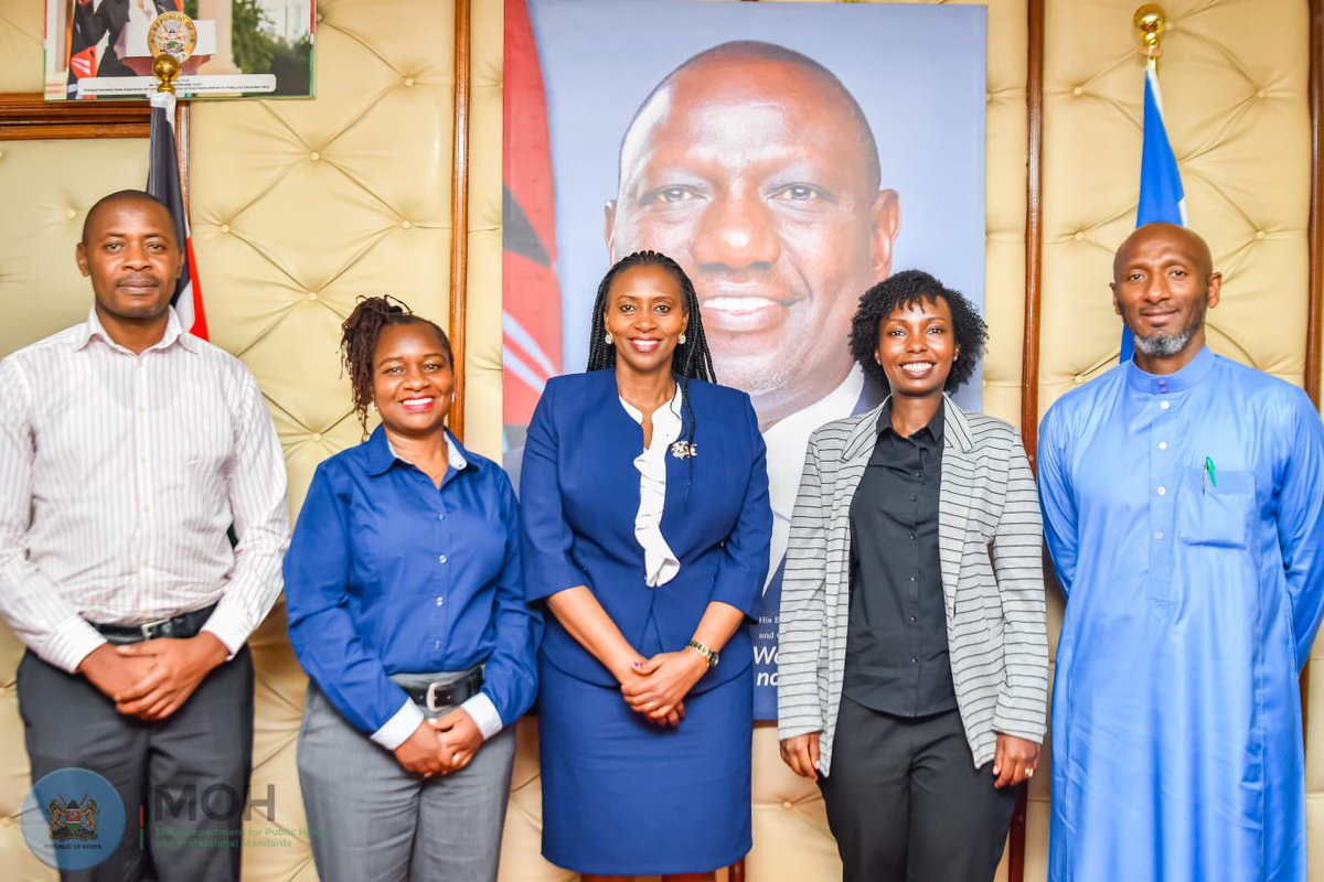 𝐏𝐫𝐢𝐨𝐫𝐢𝐭𝐢𝐳𝐢𝐧𝐠 𝐏𝐫𝐞𝐯𝐞𝐧𝐭𝐢𝐯𝐞 𝐚𝐧𝐝 𝐏𝐫𝐨𝐦𝐨𝐭𝐢𝐯𝐞 𝐇𝐞𝐚𝐥𝐭𝐡 𝐒𝐭𝐫𝐚𝐭𝐞𝐠𝐢𝐞𝐬

As part of a strategic move towards achieving Universal Health Coverage (UHC) and reducing the burden of preventable illnesses, the Government is actively shifting its focus