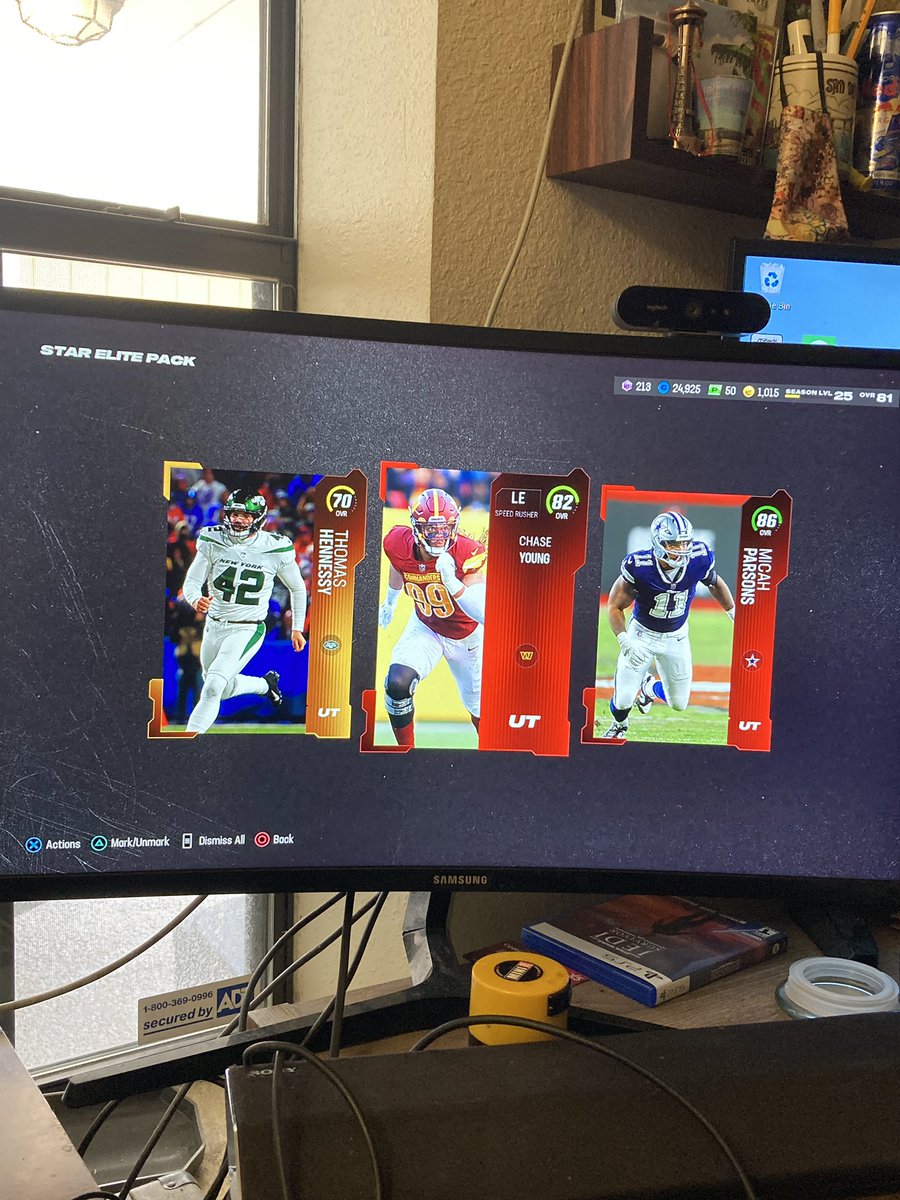 deeeemtreeees's tweet photo. Bro got me to finally start pulling mystery packs! 4th mystery pack! @Samiyosyoutube https://t.co/PaYGJmiUoB