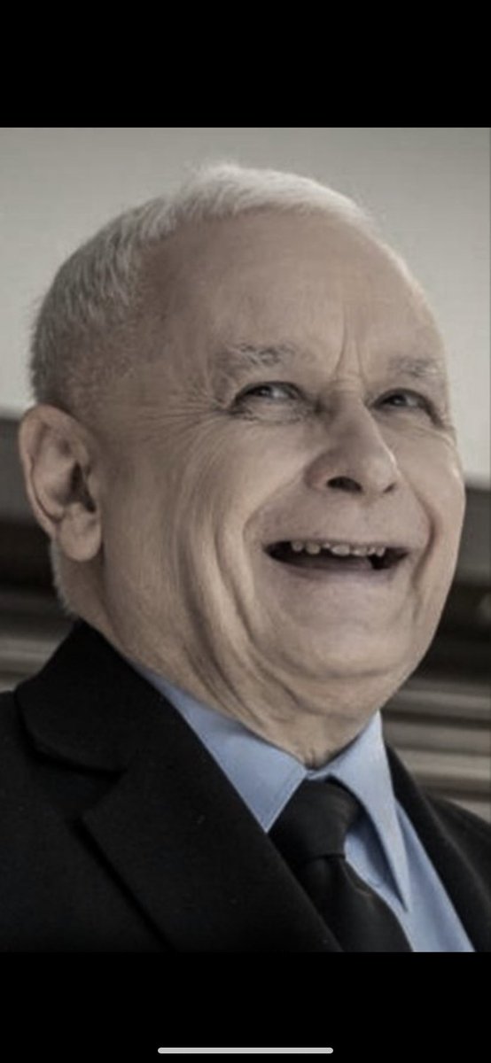 Pepotheman's tweet photo. @piotr_steperski @Szafarowicz2001 PiS i ciężka praca? Chyba tylko w dojeniu spółek państwowych. Nawet mumia się z was śmieje 😂😂😂 https://t.co/TM3wbv1eni