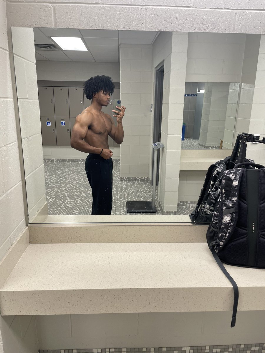 nel / magneto enthusiast 🧲 tweet media