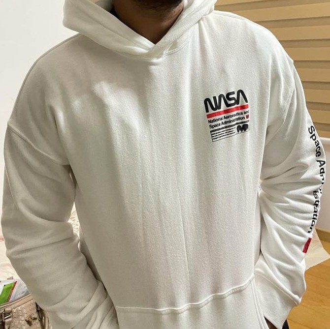 samarof97's tweet image. Could we please sell our very own @isro like this.@narendramodi @AmitShah @PMOIndia @mygovindia @DrJitendraSingh.@Tejasvi_Surya P.S: If it materializes, I would seek 5 of them as charges.