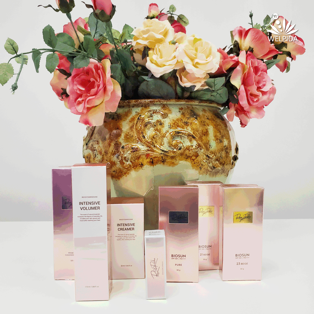 WelpidaOfficial's tweet photo. 𝐖𝐞𝐥𝐩𝐢𝐝𝐚' 𝐋𝐮𝐱𝐮𝐫𝐲 𝐒𝐤𝐢𝐧𝐜𝐚𝐫𝐞 𝐋𝐢𝐧𝐞 - Rosy &amp; Rosha Skincare
🌸This skincare set is made purely with an 100% Floral Essence Base!
🌸This skincare set will help to rejuvenate, brighten, fight acne, and anti-aging effects.

🌸Shop on https://t.co/NEr5ayb1uC 🔗 https://t.co/w9CounZ1aW