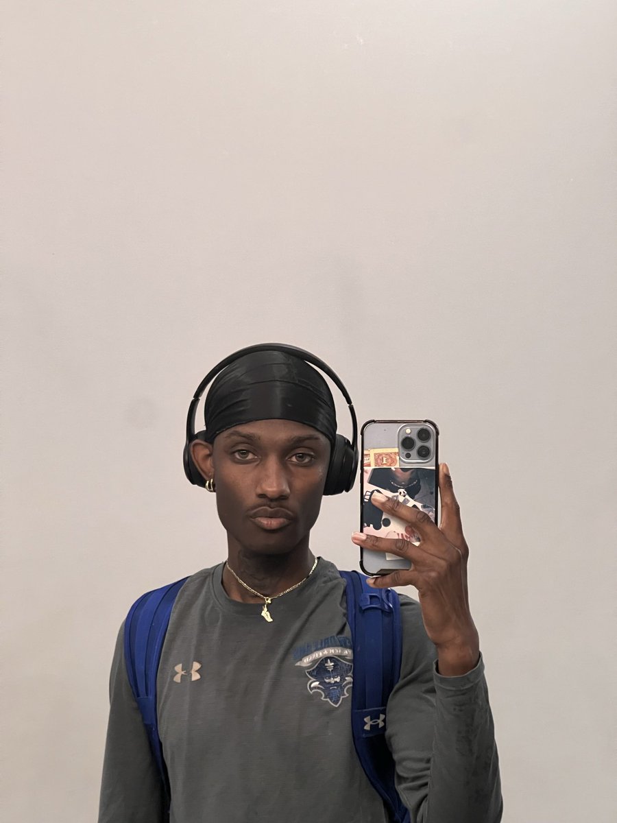 Gym time 😖 what y’all doing???