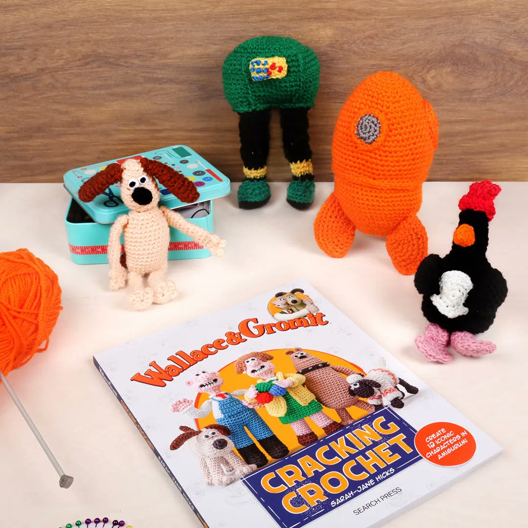 Crochet your favourite #WallaceandGromit characters in this new book, jam-packed with patterns, including the Techno Trousers and Moon Rocket. Created by Sarah-Jane Hicks, with easy-to-follow instructions and example photos, you’ll be hooked, like us! 🛒 : bit.ly/3qQLNMl