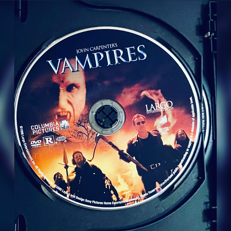 #NewArrival! Vampires (1998) / Vampires: Los Muertos (2002) DVD John Carpenter 2 Disc-Set Horror OOP

rareflicksplus.com/all-products/o…

#Vampires #Vampires1998 #VampiresLosMuertos #90s #2000s #JohnCarpenter #Horror #HorrorCommunity #HorrorMovie #DVD #DVDs #PhysicalMedia #Flashback