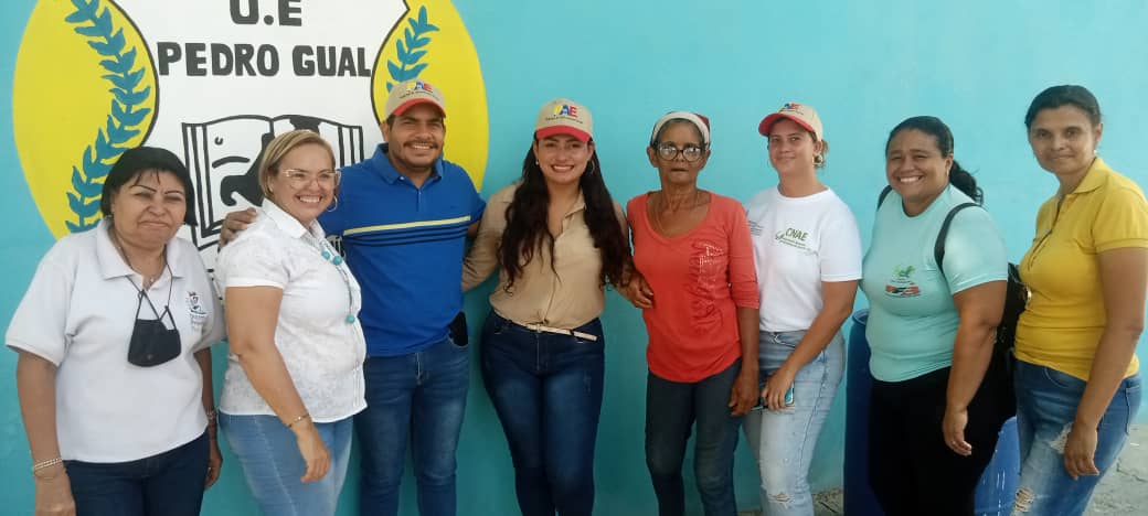 cnaecarabobo's tweet photo. #SanJoaquín • El Equipo CNAE-FFB junto al Alc @Diegorcorrales inician el despliegue a los Comedores Escolares en aras de mejorar el #PAEIndetenible en beneficio de los Estudiantes 👩🏼‍🍳🇻🇪💜🔟

@_LaAvanzadora @pedrodiazg59 @NorelysABolivar @rafaellacava10

#PuebloRompeCensura https://t.co/vuMtCM8zjO