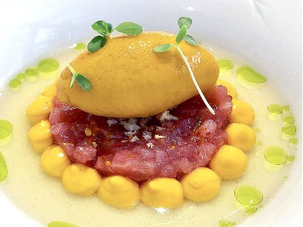 juliaplozano's tweet photo. Esta semana recorremos la provincia de #malaga para comer muy bien en 10 restaurantes. Cocina creativa, tradicional, italiana, marisquito, asados, pelona… de todo y para todos  https://t.co/wXkHmqDEmM vía @GASTROactitud https://t.co/kNSMFCBt0J