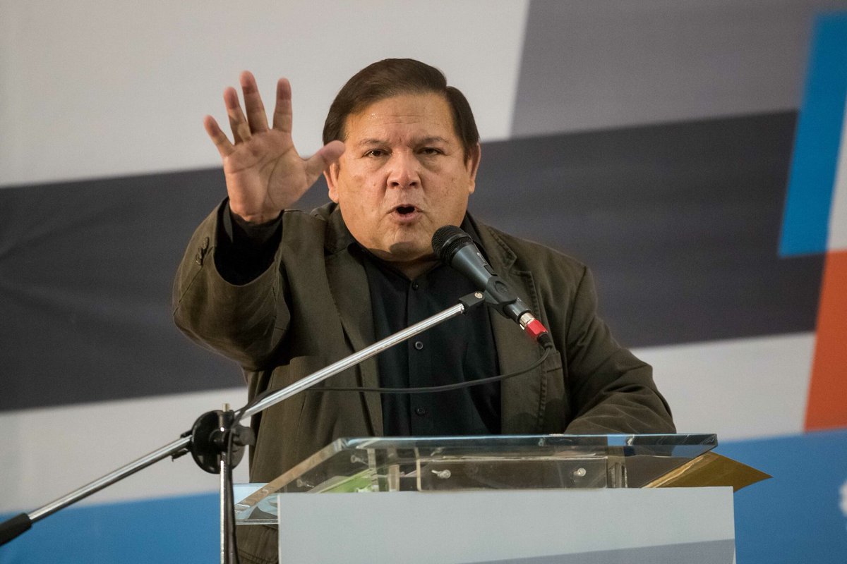 polianalitica's tweet photo. 🟢 Andrés Velásquez sobre el plan de sustitución de candidatos: claro que nos opusimos, la primaria no es de una cúpula.
🗣️ "La primaria es de la gente para que escoja el candidato con su voto y no Maduro. Que esto se filtre ratifica nuestra postura: el G4 se acabó". https://t.co/5DwtFtm1a7
