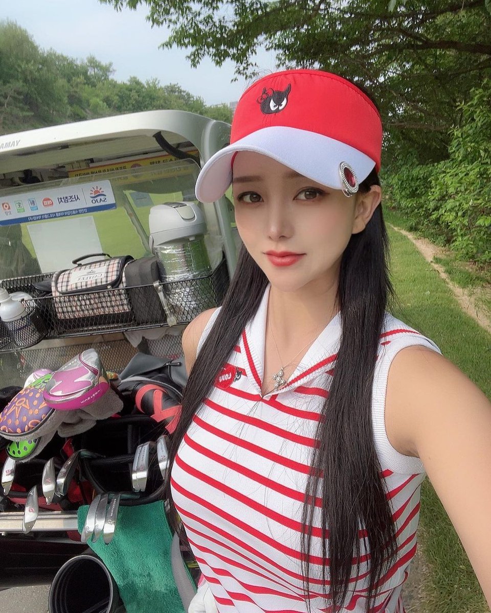 GoodMorningEL's tweet photo. ⛳️ When you yourself have chosen to live differently, why should you care if others see you in a different light. --Doris Lessing
#golf #golfporn #golfday #lovegolf #volkswagengolf #golfcoach #golfshot #golfchannel   #golfstyle #golfisfun #golflifestyle #golfdigest  #golflife https://t.co/rNhdqvGHNv