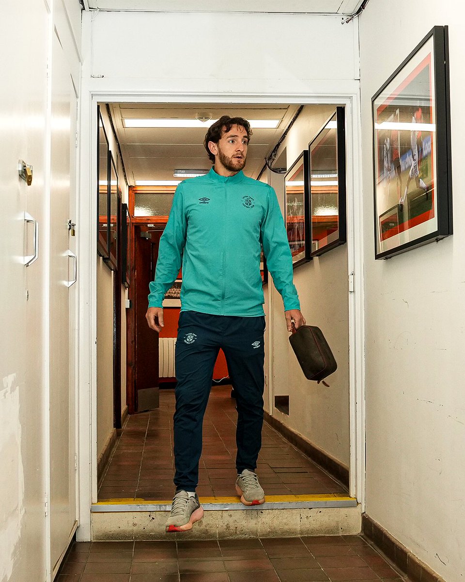 LutonTown's tweet photo. Skipper. ✊

#LUTGIL | #COYH https://t.co/7lbSMJBAZb