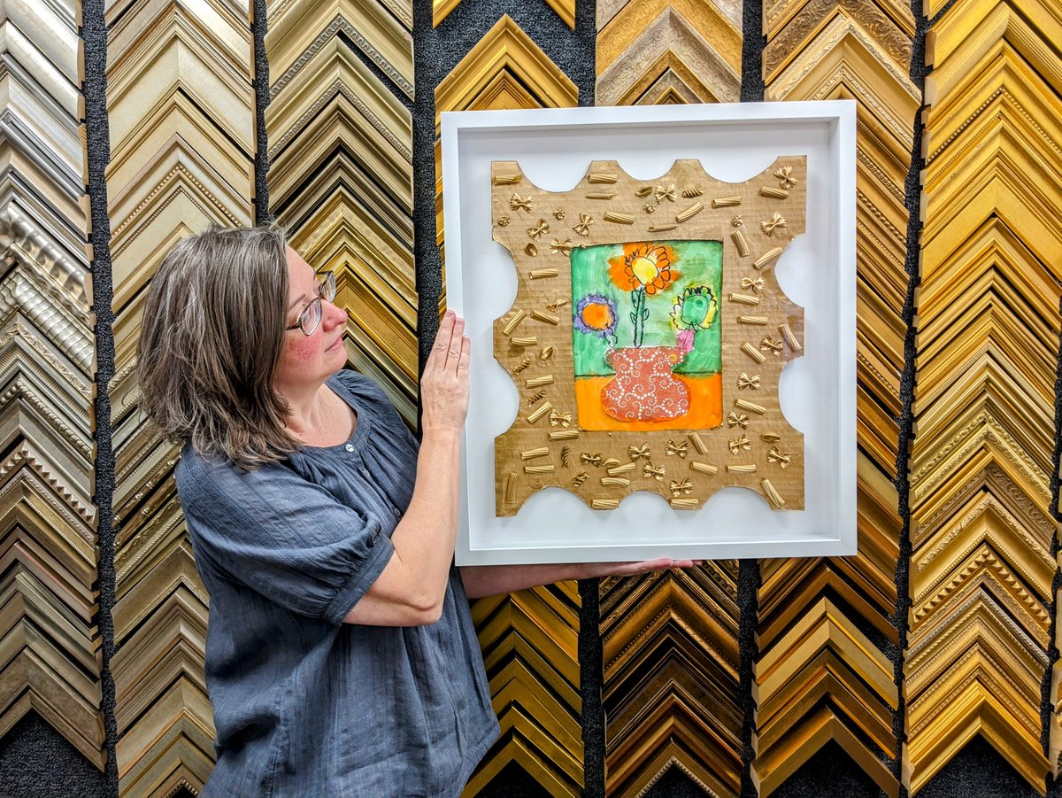 RicksFrameRVA's tweet image. School’s back in session! We’re impressed by the creative teachers out there and love seeing their students’ artwork. This is a special favorite of ours – a custom cardboard frame embellished with macaroni and painted gold, including a nod to Van Gogh…