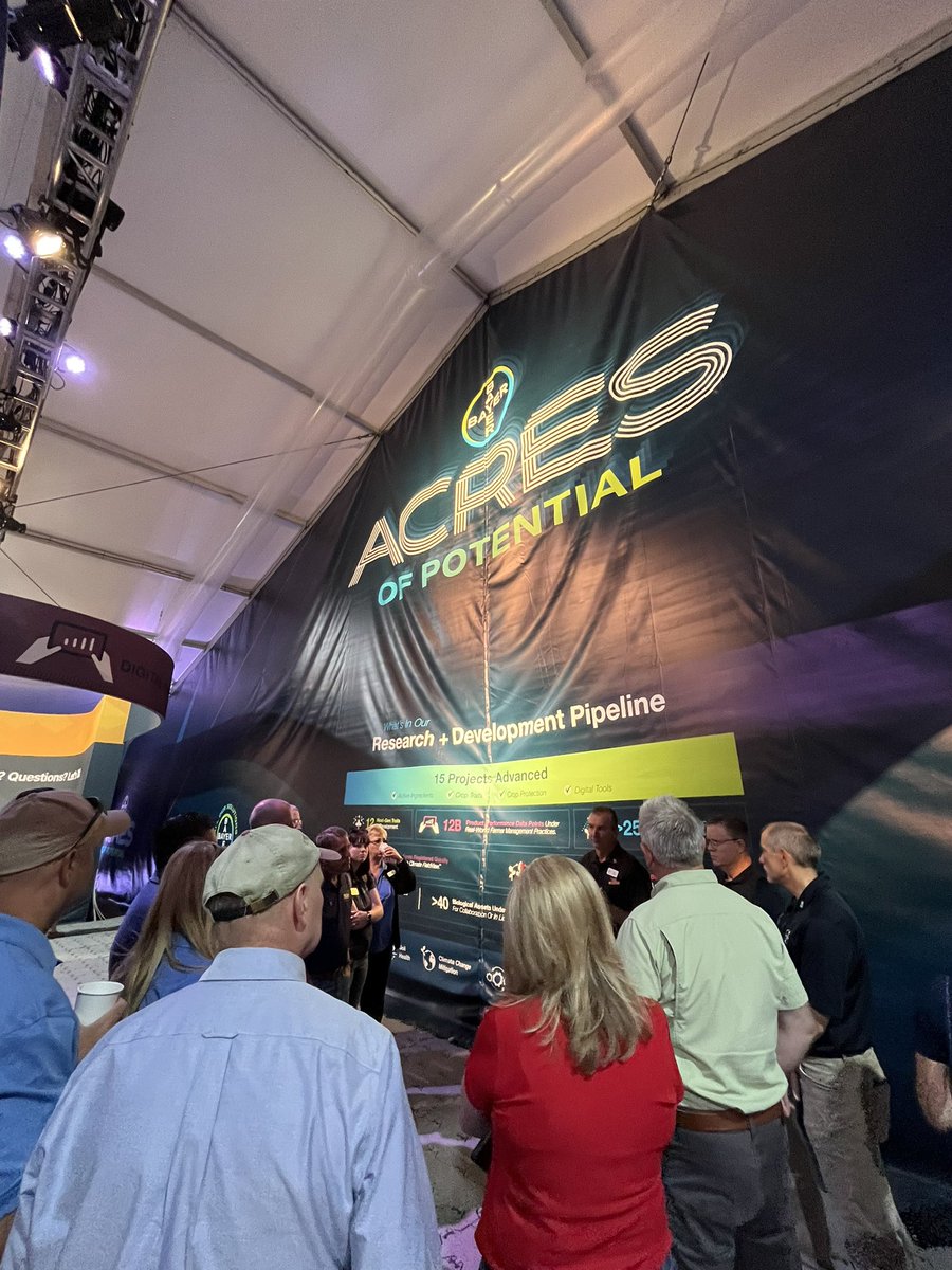 Chris Riley tweet media