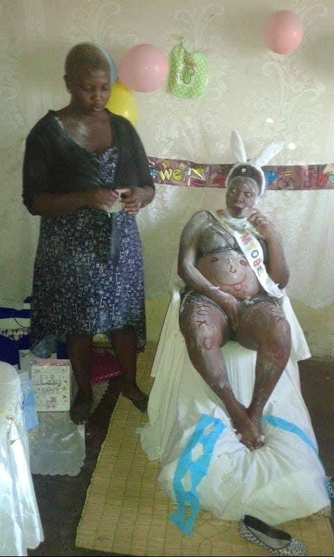 AdvoBarryRoux's tweet photo. Baby shower                    VS             Peer pressure https://t.co/LS4U2fkQUa