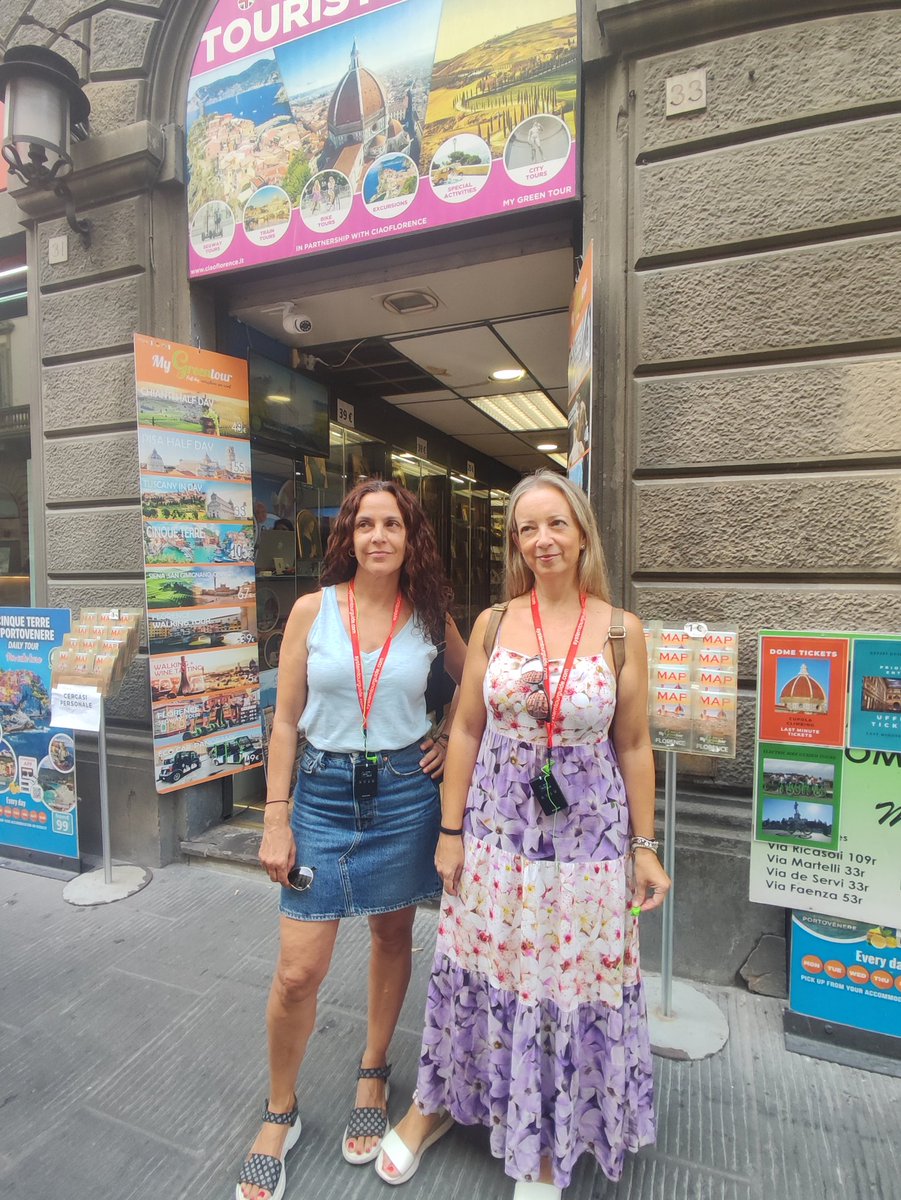 otvalmeraya's tweet photo. Encuentros profesionales de nuestro profesorado con la empresa Muy Green Tour en Florencia. #AulasBilingues https://t.co/uMLGh0BTC0