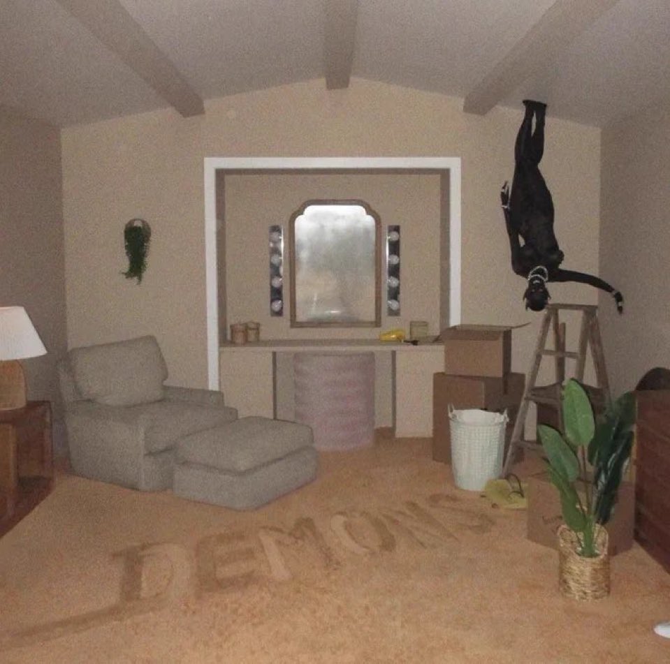 weird ass places (@weirdassplaces) on Twitter photo 