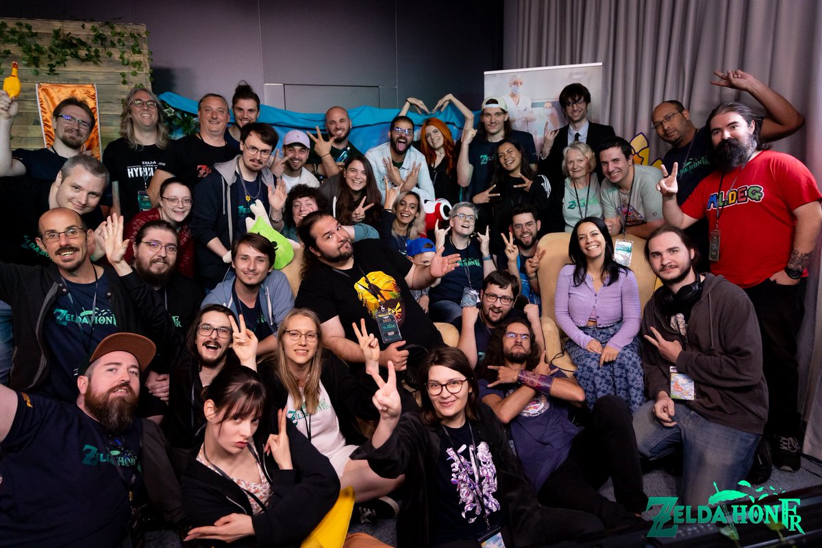 Frenchiedhyrule's tweet photo. C’est parti pour mon thread du @ZeldathonFR 2023 
Pour les 2 derniers au fond de la classe qui ne savaient pas, j’étais présent sur place à cet évènement caritatif pour réaliser les photos tout du long, des animations et des participants 📸 https://t.co/KyimaGTQZS