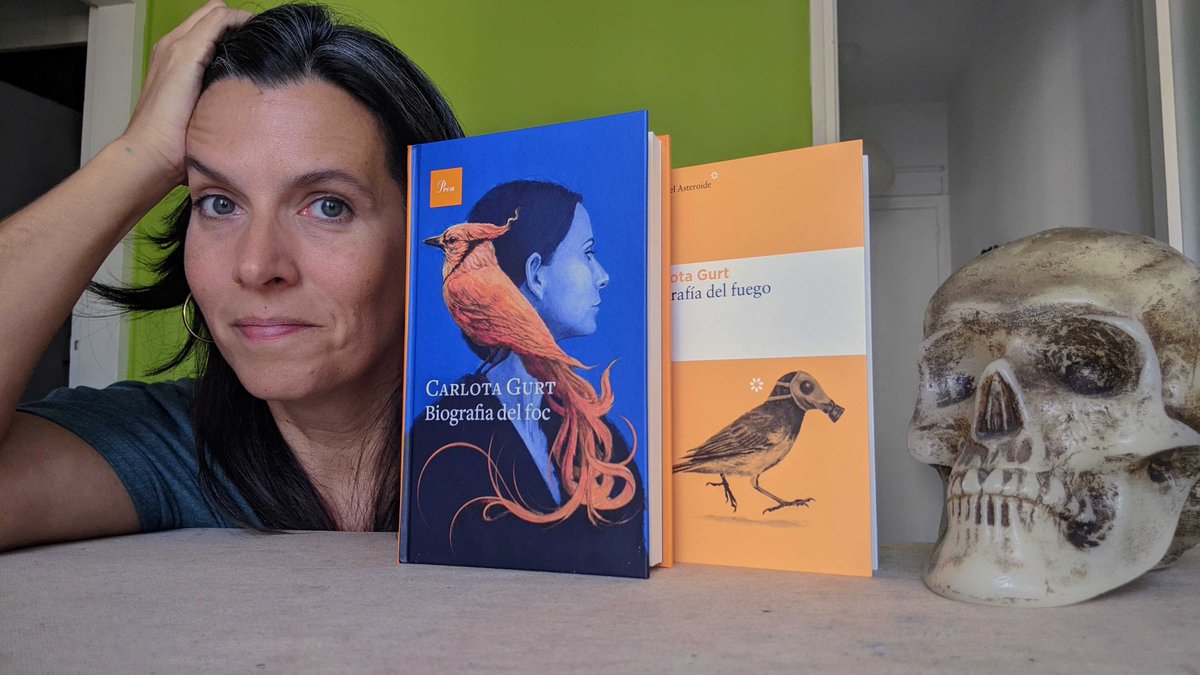 CarlotaGurt's tweet photo. Avui surt Biografia de foc.
Per mi, és el millor dels meus llibres. Si també us agrada, ja sabeu: llegiu-lo, regaleu-lo, recomaneu-lo, agafeu-lo en préstec, és a dir, ajudeu-me a viure d’escriure.
I si no us agrada, el podeu cremar i serà gairebé un homenatge. 
Tot vostre. https://t.co/yVzlaFXOhx