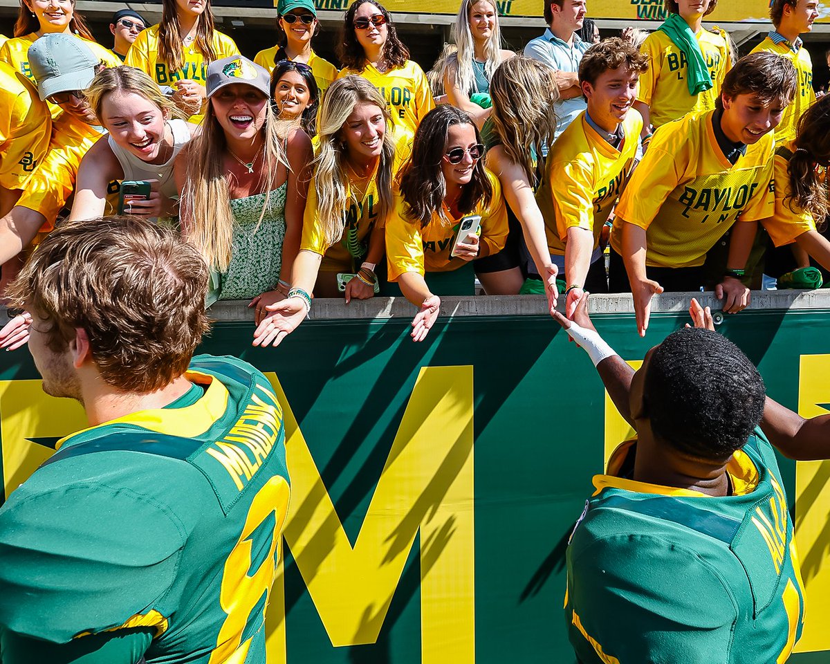 🗣 STUDENTS 🗣 Grab your ticket for this Saturday! 🎟 baylorbea.rs/StudentTix #SicEm | #PersonOverPlayer