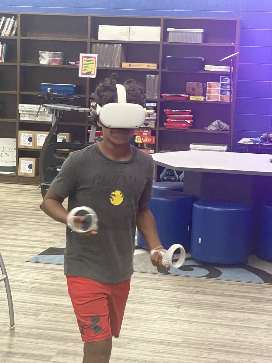 GulfShoresMS's tweet photo. Virtual Reality isn't just about gaming – it's a whole new dimension of learning! Mr. Ellis’ Beyond the Bell VR session has been using our Oculuses to explore the world, enhance fitness, and so much more!
#BeyondTheBell #VirtualReality #21stCCLC #LearningIn3D https://t.co/mDCLIlni1w