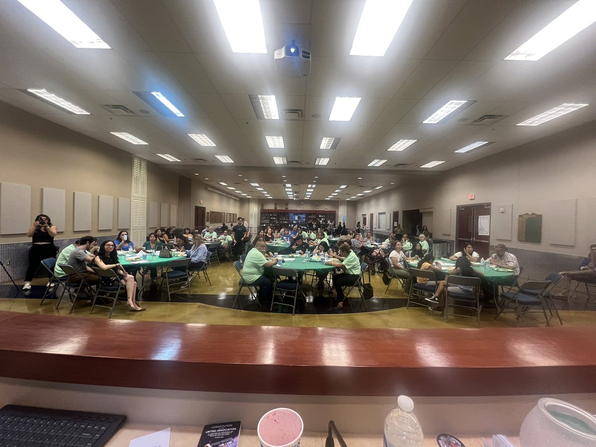 Edgar Flores (@edgarfloresnv) on Twitter photo Joined panel w/ <a href="/SecMayorkas/">ARCHIVED: Secretary Alejandro Mayorkas</a>, <a href="/FEMA_Deanne/">ARCHIVED: Deanne Criswell</a>, & others to discuss Extreme Heat. Link: fema.gov/event/extreme-…
After I joined <a href="/NVEnviroJustice/">Nevada Environmental Justice Coalition</a> for their leg. debriefing w/ <a href="/SelenaTorresNV/">Selena Torres-Fossett</a> <a href="/GregEspositoLV/">Greg Esposito</a>. I discussed my SB427 worker protections from excessive heat/ poor air quality. Joined panel w/ <a href="/SecMayorkas/">ARCHIVED: Secretary Alejandro Mayorkas</a>, <a href="/FEMA_Deanne/">ARCHIVED: Deanne Criswell</a>, & others to discuss Extreme Heat. Link: fema.gov/event/extreme-…
After I joined <a href="/NVEnviroJustice/">Nevada Environmental Justice Coalition</a> for their leg. debriefing w/ <a href="/SelenaTorresNV/">Selena Torres-Fossett</a> <a href="/GregEspositoLV/">Greg Esposito</a>. I discussed my SB427 worker protections from excessive heat/ poor air quality.