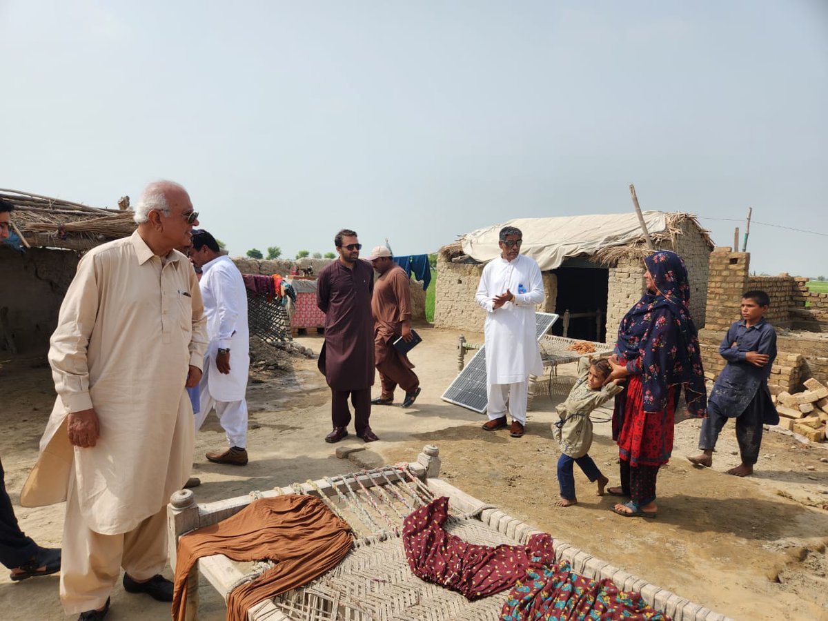 sindh_sana's tweet photo. SANA President Visits under construction homes in flood affected village in Sindh, SANA is providing RS. 15 million for construction of 52 homes in village Koro Brohi, near Warah, District Qambar Shahdad Kot. Non-Profit NGO Sindh Rural Support Organization is implementing Project. Entitlements of these homes is being given to women. Dr. Maqbool Halepota and Tufail Memon held meeting with women beneficiaries in their village #Sindh @maqhalepota @MushRajpar @SRSO_Official @NaziaMemon01 @nmemon2004 @murtazasolangi