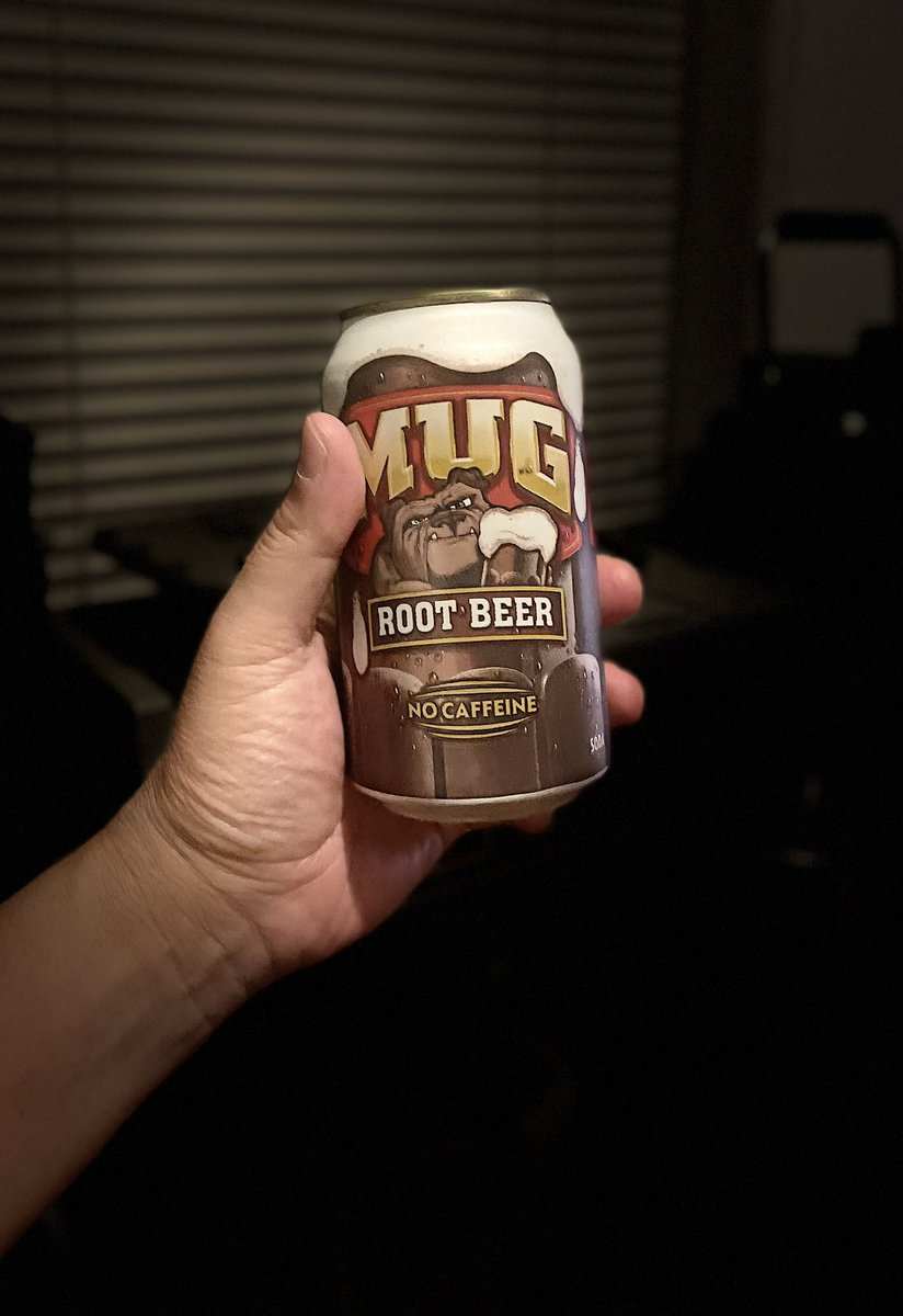 masa00461's tweet image. 基地でしか買えない
このルートビア美味い！
炭酸強っ！
#ルートビア
#mugrootbeer