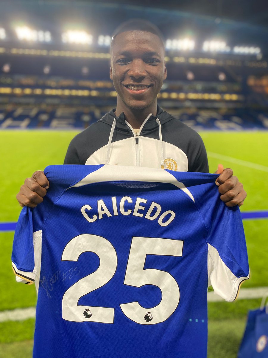 Chelsea FC en español (@chelseafc_sp) on Twitter photo 👕 ¡SORTEAMOS LA CAMISETA FIRMADA DE MOISÉS CAICEDO! 🇪🇨🔥 ¿Qué hacer para ganarla?
1. Seguir a <a href="/ChelseaFC_Sp/">Chelsea FC en español</a>
2. Dar RT a este tuit
3. Cruzar los dedos en el sorteo 🤞
¡VAMOS, CHELSEA! 💙 👕 ¡SORTEAMOS LA CAMISETA FIRMADA DE MOISÉS CAICEDO! 🇪🇨🔥 ¿Qué hacer para ganarla?
1. Seguir a <a href="/ChelseaFC_Sp/">Chelsea FC en español</a>
2. Dar RT a este tuit
3. Cruzar los dedos en el sorteo 🤞
¡VAMOS, CHELSEA! 💙