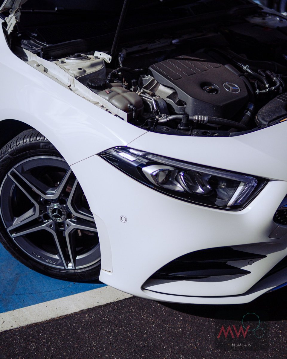 LaMujerW's tweet photo. DISPONIBLE✅
Mercedes Benz  A 180 Sedan AMG Line
Concesionario Digital: @Lamujerwconcesionario
Motor: 1.332 Turbo
134Hp a 5.500 rpm
200Nm
Aceleración: 0 a 100kmh en 8,9 seg
Modelo: 2022
Kilometraje: 9.900kms
Velocidad Máxima: 216 km/h

PRECIO: $165 Negociables
Ubicación: Bogota https://t.co/ftPhN0kwuy
