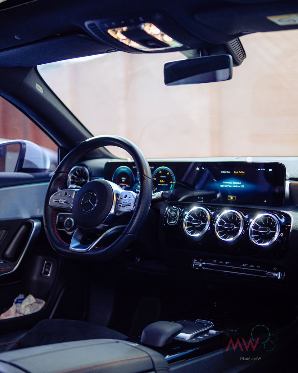 DISPONIBLE✅
Mercedes Benz  A 180 Sedan AMG Line
Concesionario Digital: @Lamujerwconcesionario
Motor: 1.332 Turbo
134Hp a 5.500 rpm
200Nm
Aceleración: 0 a 100kmh en 8,9 seg
Modelo: 2022
Kilometraje: 9.900kms
Velocidad Máxima: 216 km/h

PRECIO: $165 Negociables
Ubicación: Bogota