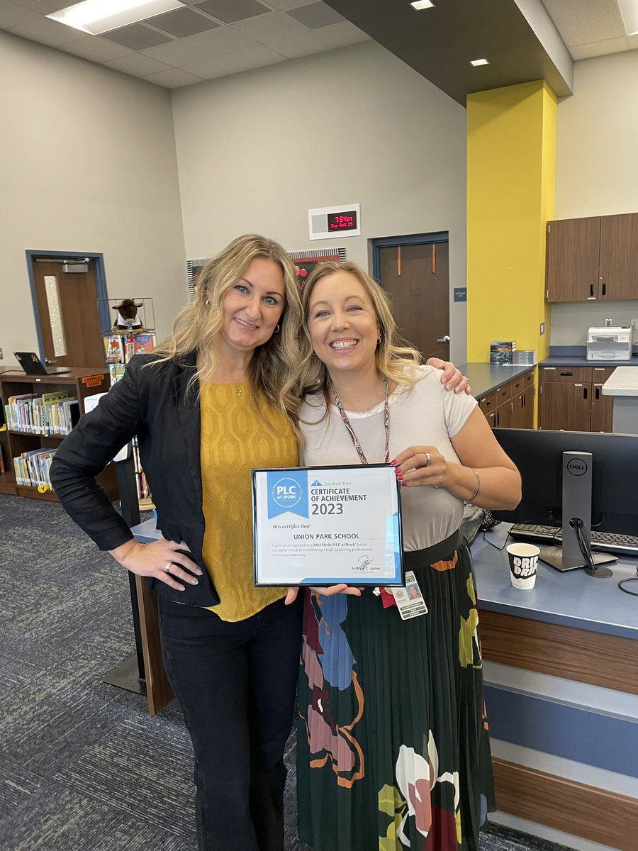 DrFinchDVUSD's tweet photo. The Union Park Toros @DVUSD  @UnionParkSchool became the 13th Model PLC District in AZ.  #commitment to excellence. https://t.co/j3cRW415nM