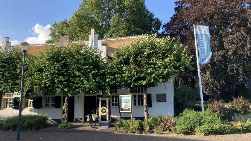 Open Monumenten Dag en 'Levend Erfgoed'? De Historische Vereniging Leidsche Rijn, Vleuten-De Meern, de Torenpleinkerk, de Willibrordkerk, Brouwerij Roodnoot en Museum Hoge Woerd slaan de handen ineen voor een verrassend programma 9 september. Check: bit.ly/44vOKiY