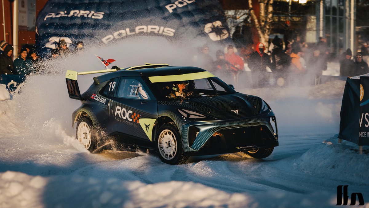 OliverSolberg01's tweet photo. Competition time! 🤩 The @RaceOfChampions team have a bunch of merch signed by me and my dad to give away!

For your chance to win, all you have to do is answer a very simple question: who did I beat in the first round of the individual ROC earlier this year? 👀😜 https://t.co/z40xK63Cfc