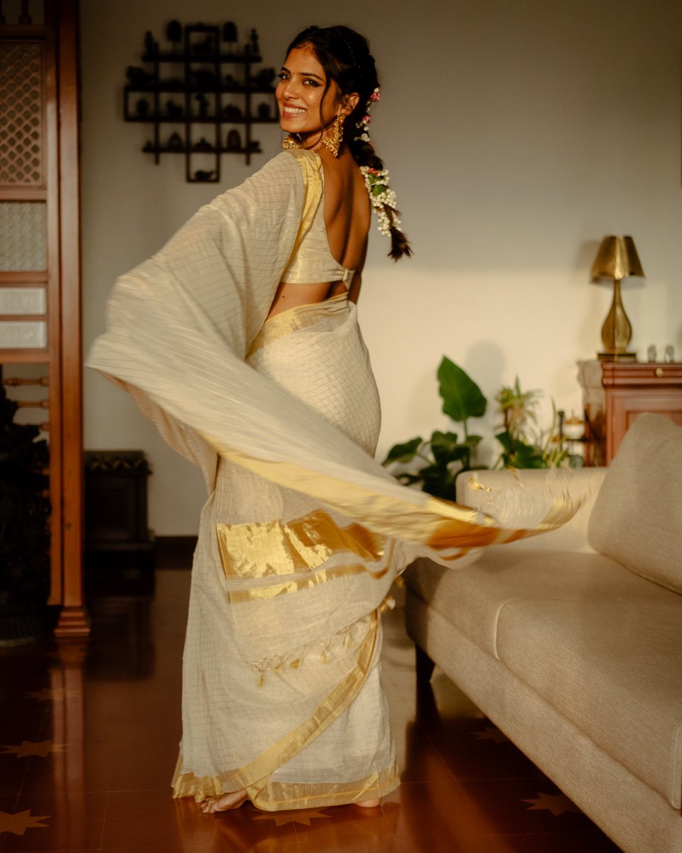 MalavikaM_'s tweet photo. …and some more ☺️🐒 #HappyOnam! 🌼✨ https://t.co/2hHEnfndkR