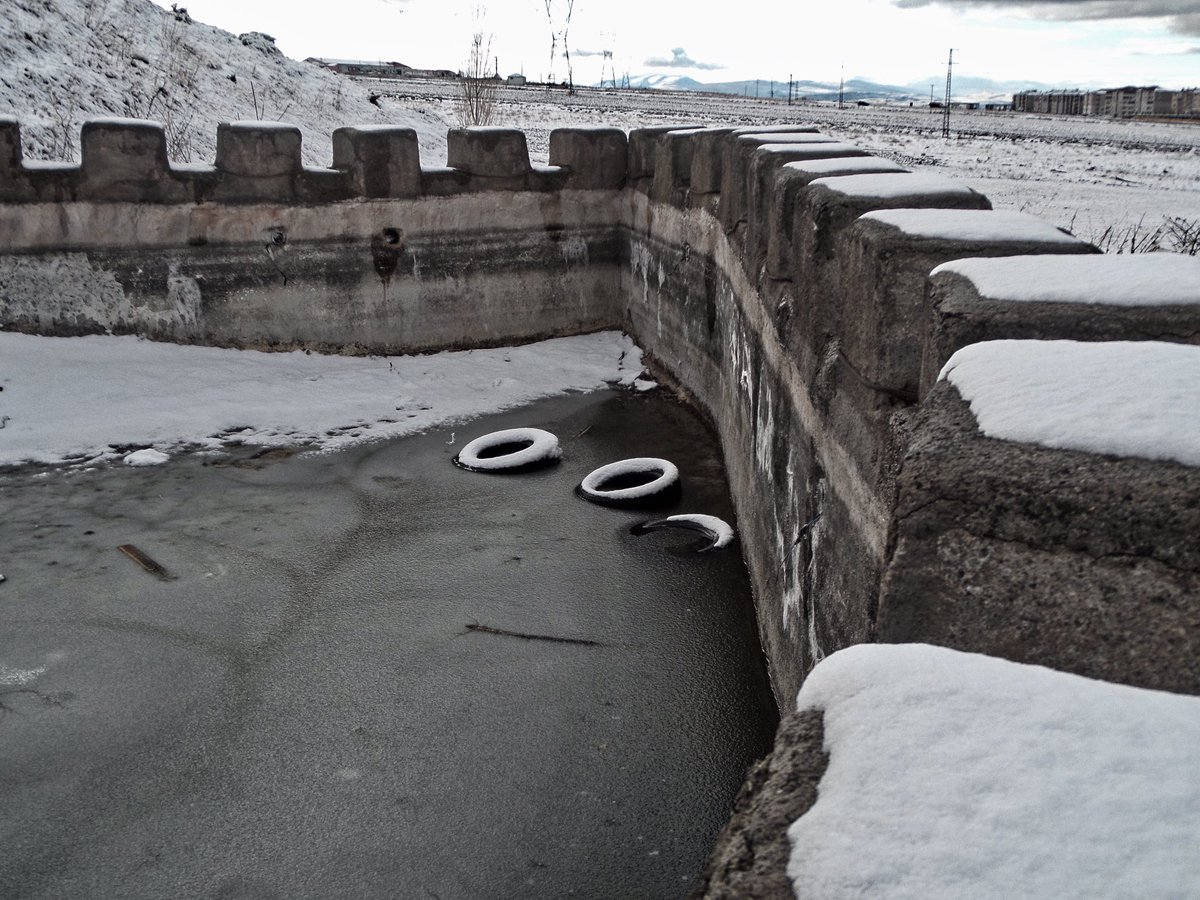 "Biraz daha yakınlaştıralım görüntüyü; kentimize, yaşam alanlarımıza doğru gidelim, doğa ve insan arasındaki zedelenen ilişkiye dair ne görüyoruz?”

"Doğa Kent İnsan” çağrısı fotoğraf ve videolarınızı bekliyor!

📸 Betül Kübranur Karaca

<a href="/anadolu_kultur/">Anadolu Kültür</a> 
<a href="/bedizyilmaz1/">byb</a>