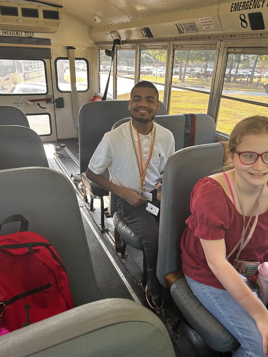 hanney2022's tweet photo. We practiced interviewing! He filled out an application! He scheduled an interview! We supported him by taking him to his interview! Good luck Johnny!! Transition is everything!! Mosaic family supports each of us !! @MarcusAllen1977 @lesliejohnson81 @MOSAIChumbleisd @HumbleISD https://t.co/wygZkb0ama