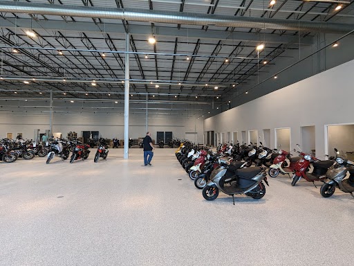 IndianDSM's tweet photo. Today's the day! 🎉 We've been working hard moving into our new @stroompwrsports location in Bondurant. We can't wait for you all to stop in and say hello starting today (8/29), &amp; appreciate your patience as our building and website are still waiting for the dust to settle. https://t.co/QkJHbWesrV