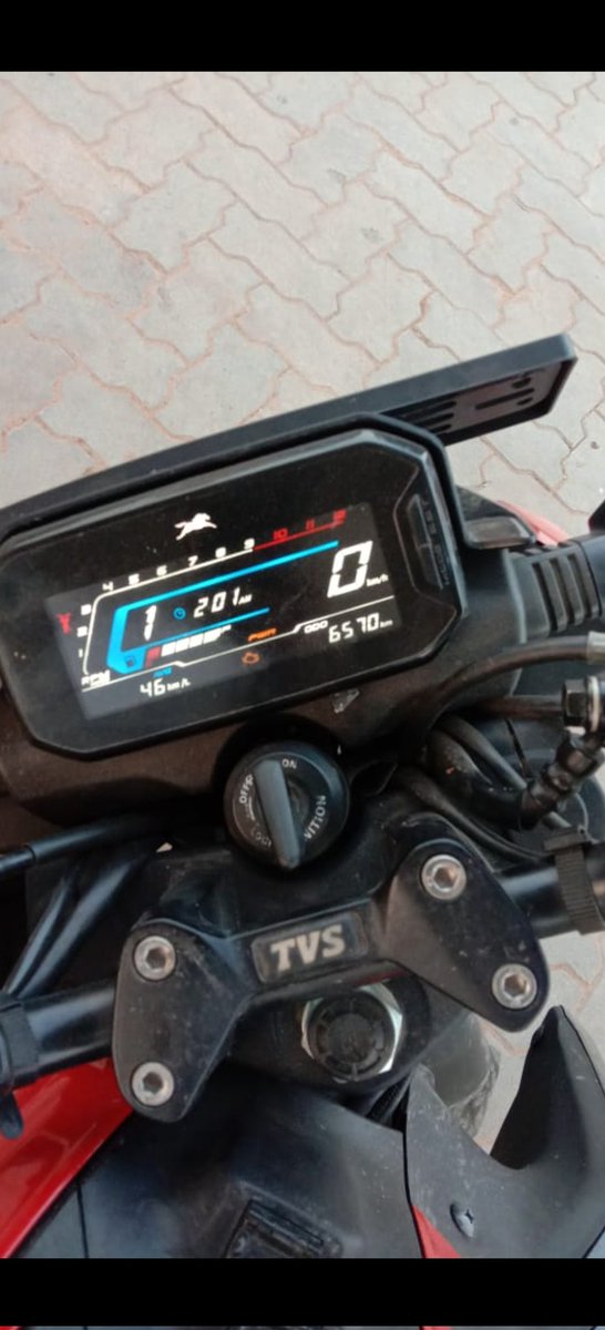 Tseriess2's tweet photo. फुल टैंक 6550 पर फिर 20 km  चलाई 
 6570 हूं उसके बाद जितनी टंकी खाली हुई उतना पेट्रोल फिर डलवाया  .550 ML आया 
calculat क्या 20÷.550=36.36 का माइलेज निकाला
तो टीवीएस कंपनी के एमपी  के area manager बोलते है 40 का माइलेज दे तो दिया इतना साफ झूठ बोला और कहा इतना ही देगी hate service https://t.co/nLNYnQpVOO